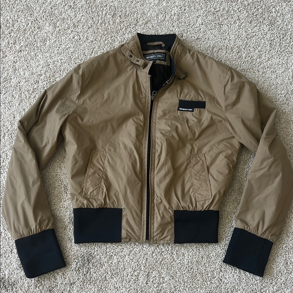 Members Only Tan Bomber Jacket w/ Black Accents Medium-fits like a women’s small